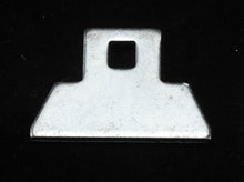 Load image into Gallery viewer, RaceQuip Latch & Link Style Net Mount Top Tab