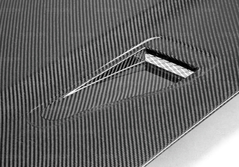 Seibon 02-03 Mitsubishi Lancer Evo7 OEM - Style Carbon Fiber Hood