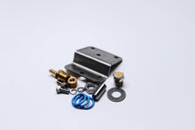 Load image into Gallery viewer, Fuelab Bracket &amp; Hardware Kit for 555xx Series Regulators