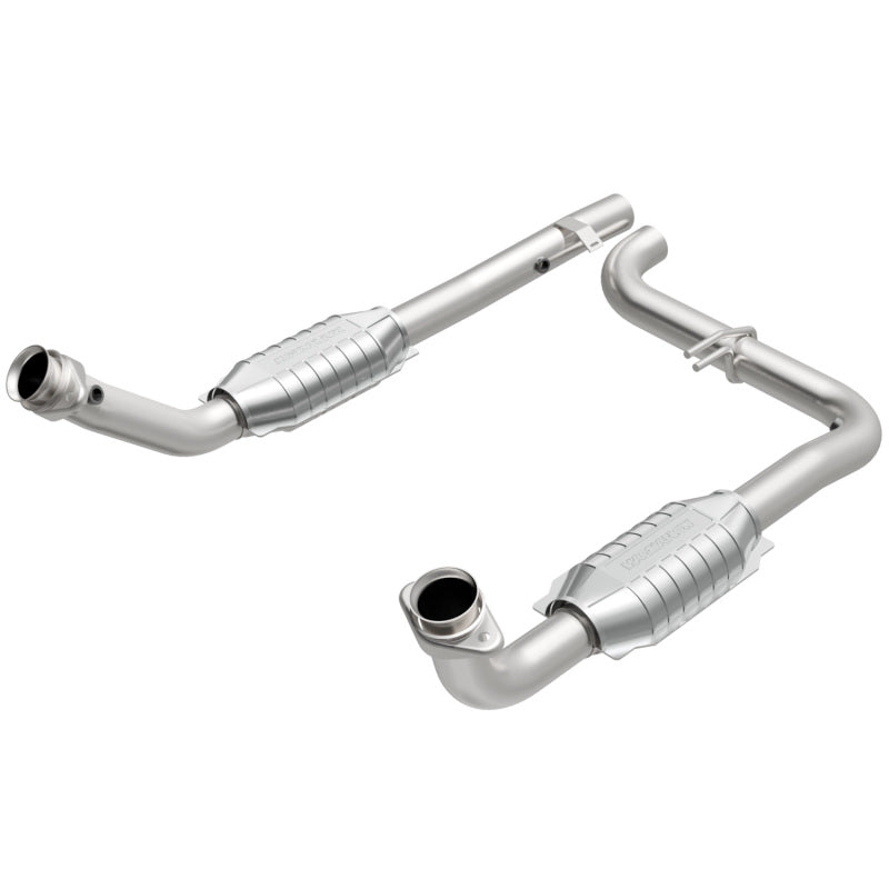 MagnaFlow Direct-Fit OEM Grade Federal Catalytic Converter 16-17 Lexus IS300/RC350