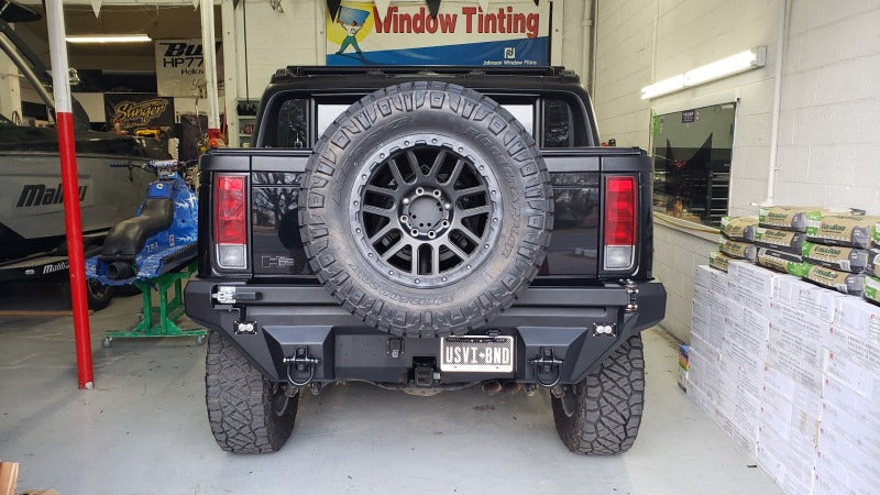 Road Armor 03-09 Hummer H2 Dakar Rear Non-Winch Bumper w/Tire Carrier - Raw