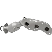 Load image into Gallery viewer, MagnaFlow Direct-Fit OEM Grade Federal Catalytic Converter 16-17 Lexus IS300/RC350