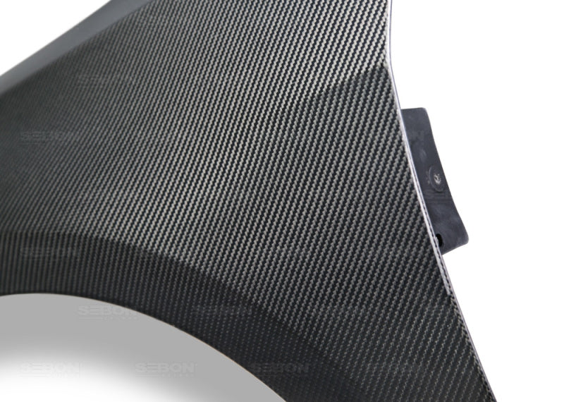 Seibon 2012+ Volkswagen Golf MK7 OE-Style Carbon Fiber Fenders (pair)