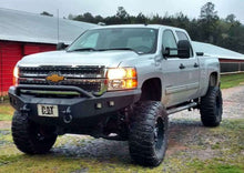 Load image into Gallery viewer, Road Armor 11-14 Chevy 2500 Stealth Front Winch Bumper w/Pre-Runner Guard - Raw